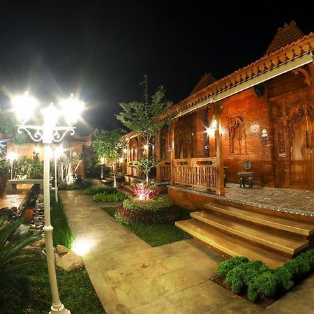 Joglo Jawa جيبارا المظهر الخارجي الصورة